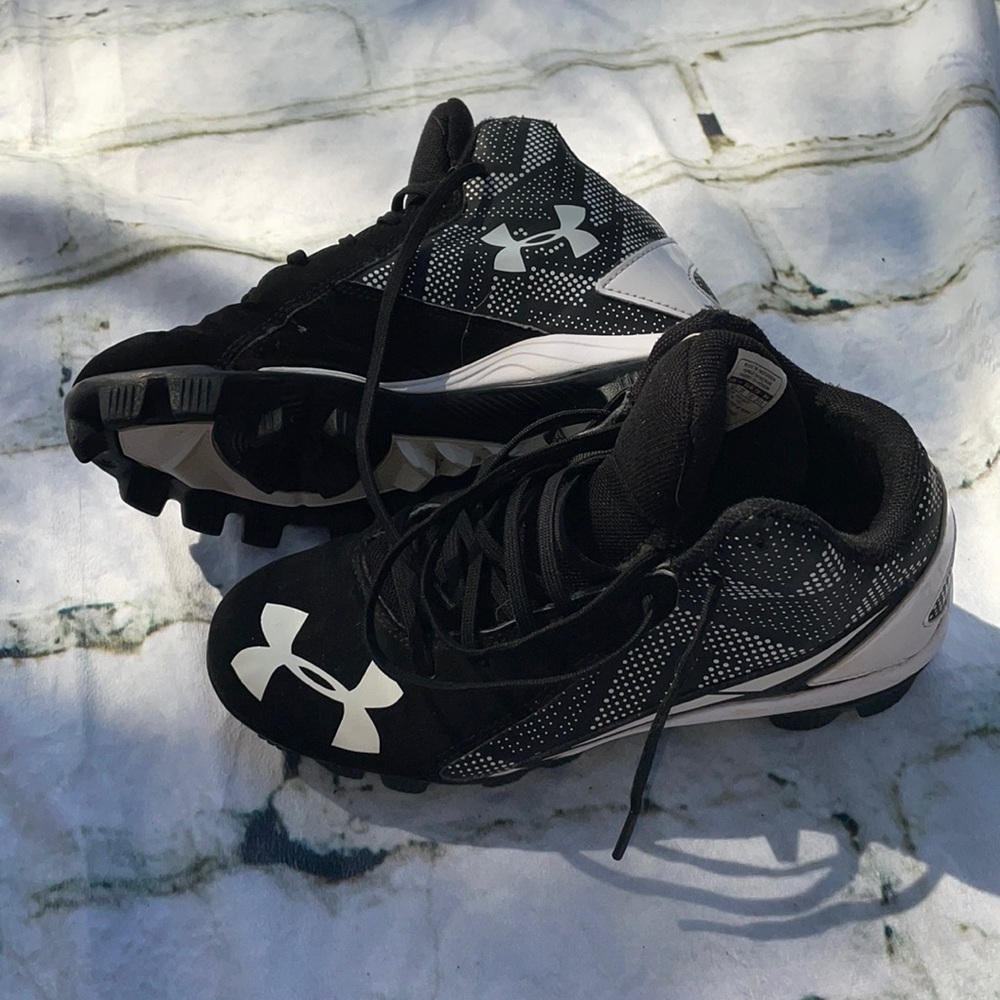 Under Armour Cleats